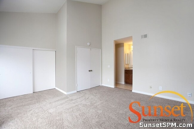 Building Photo - 4010 Mahaila Ave