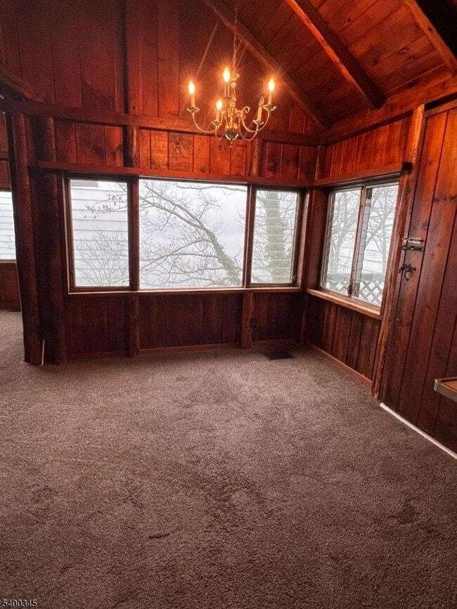 Building Photo - 12 Gifford Rd