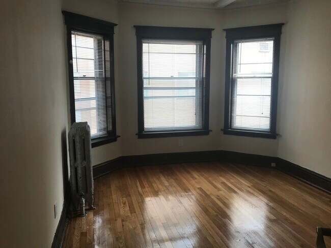 Building Photo - 1707 Ridge Ave