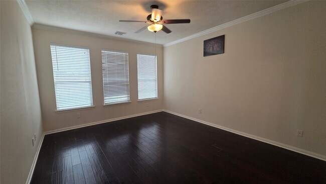 Building Photo - 7519 Chathan Glen Ln