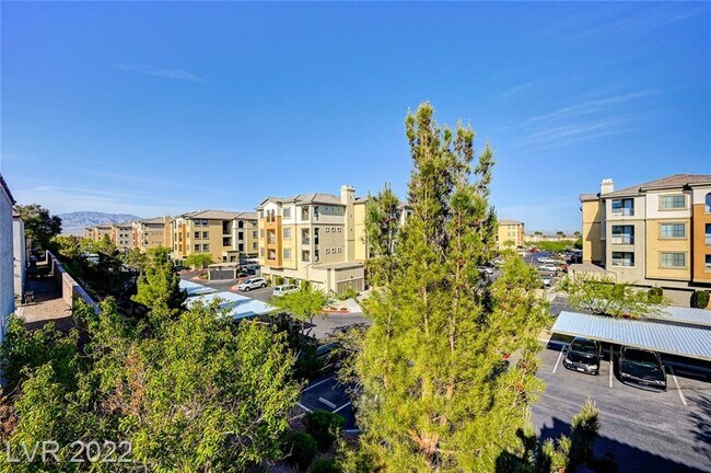 Building Photo - 9004 Beaming Ct