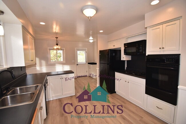 Building Photo - Close to Downtown Grass Valley