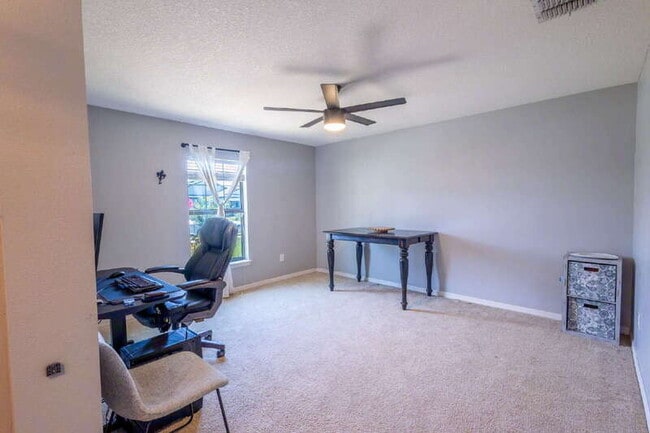 Building Photo - 633 Chatham Walk Dr