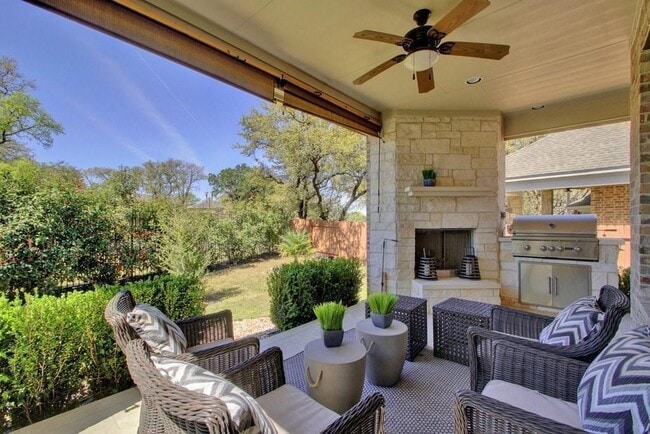 Building Photo - 10825 Ballard Path