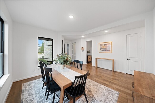 Building Photo - 8207 Boundary Waters Dr