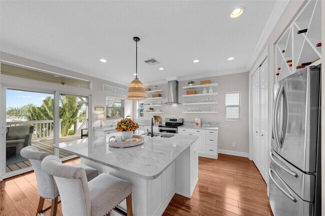Building Photo - 12116 Lagoon Ln
