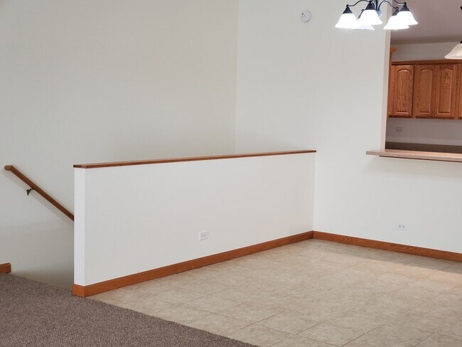 Building Photo - 332 Cassidy Ct