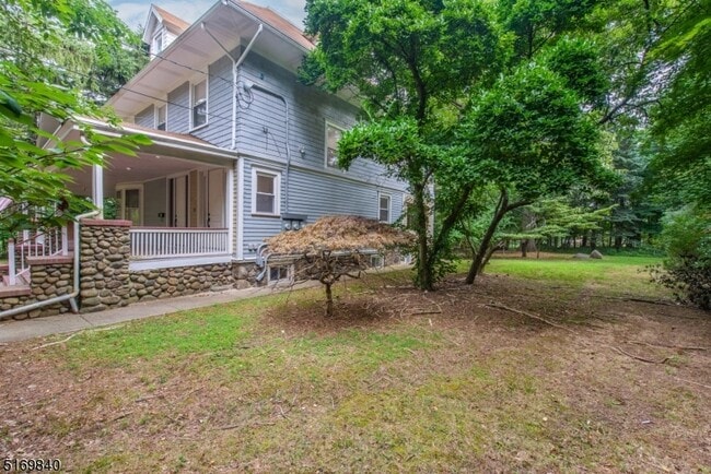 Building Photo - 31-37 Oak Grove Rd