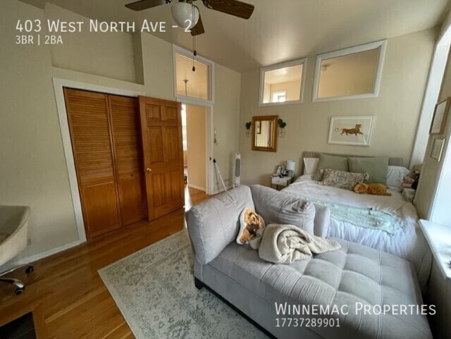 Building Photo - 403 W North Ave