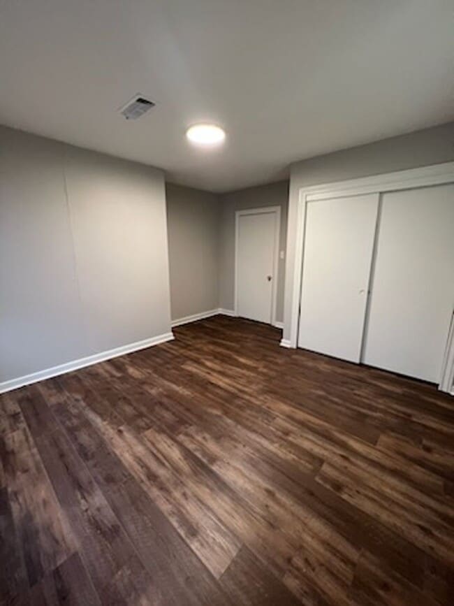 Building Photo - 3 Bed, 1 Bath House in Nederland!
