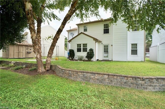 Building Photo - 937 Thompson Way