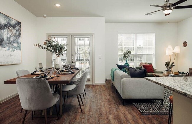 Building Photo - 8802 N Sam Houston Pkwy E Pky