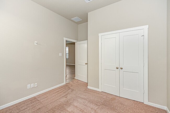 Building Photo - 23210 Penstemon Trail