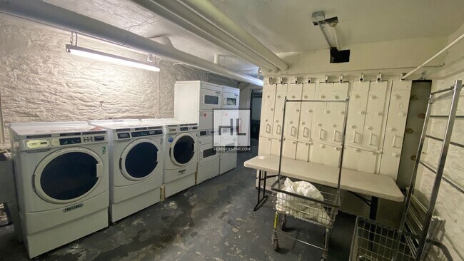 Building Photo - EAST 81 STREET