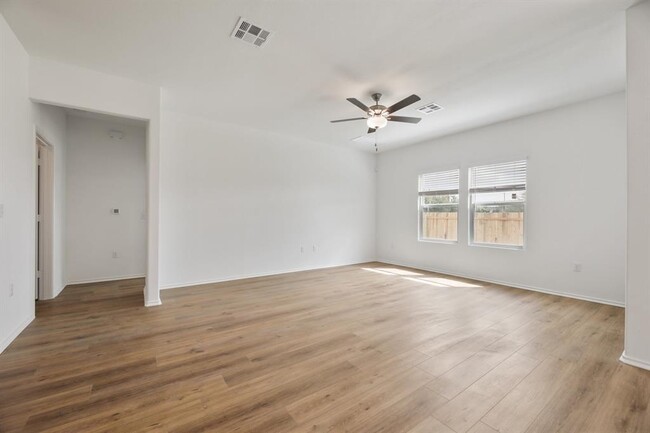 Building Photo - 10713 Steinbeck Dr