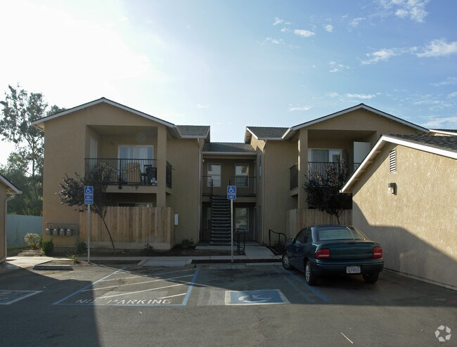 Building Photo - 4887 N Polk Ave