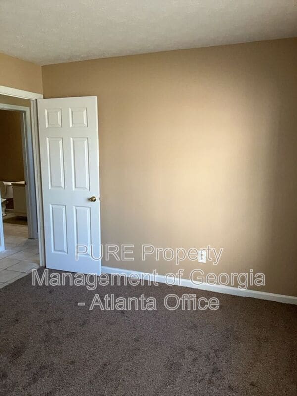 Building Photo - 2447 Reeves Creek Rd