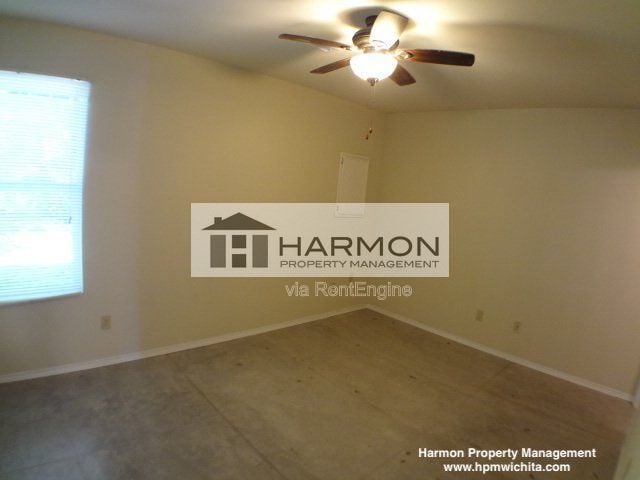 Building Photo - 2370 N Garland St