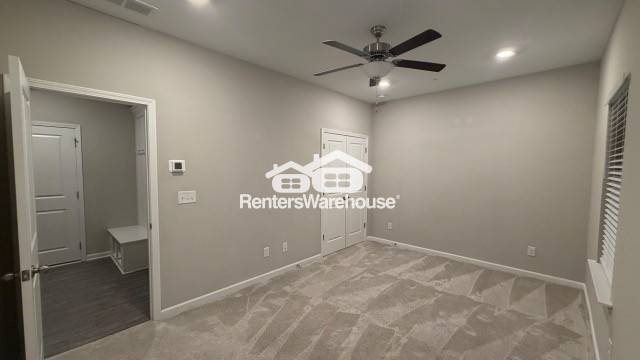 Building Photo - 328 Commons Ave