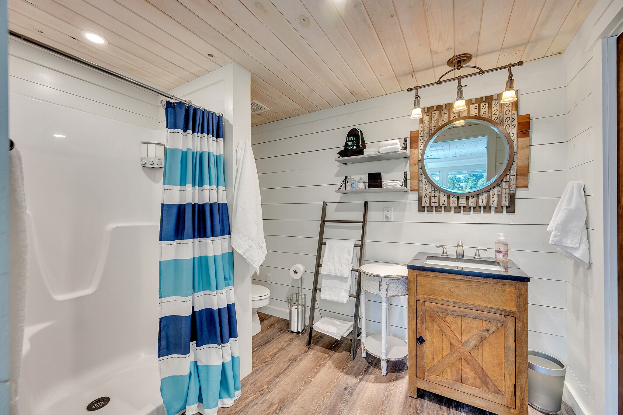 Master Bathroom - 77 County Road 311