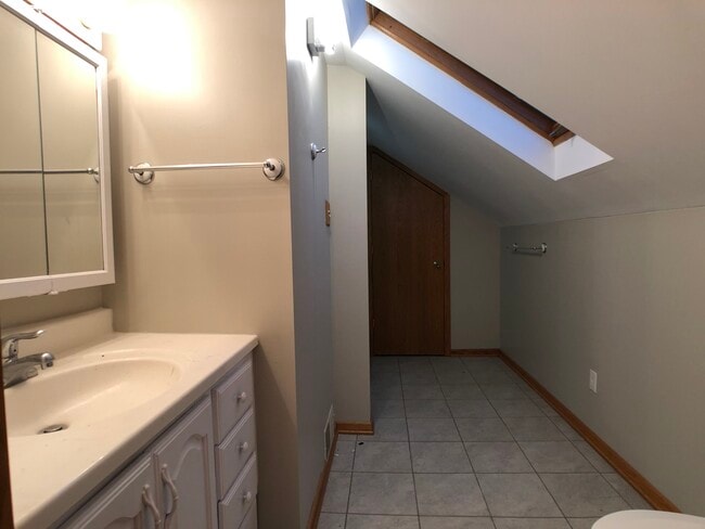 Building Photo - 3217 Ann St