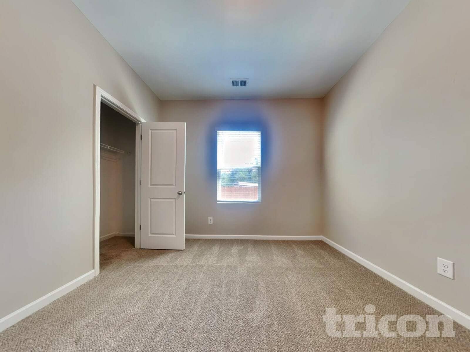 Building Photo - 105 Sinclair Way