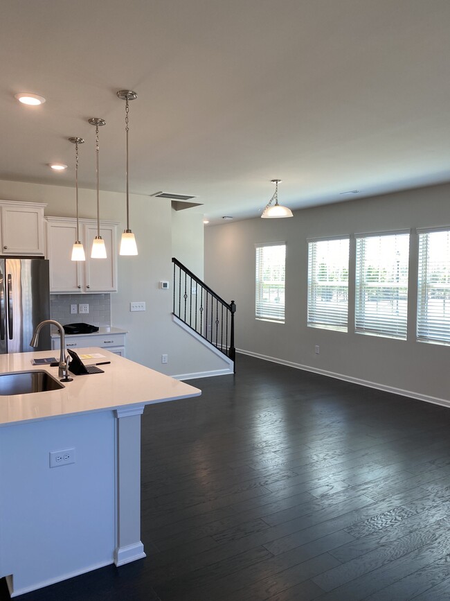 Building Photo - 11122 Westbranch Pkwy