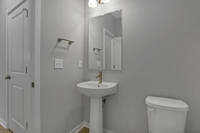 Building Photo - 3832 Old Glory Lp