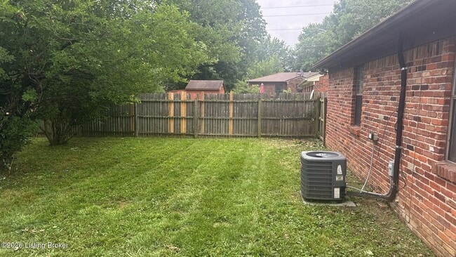 Building Photo - 5807 Larkgrove Dr
