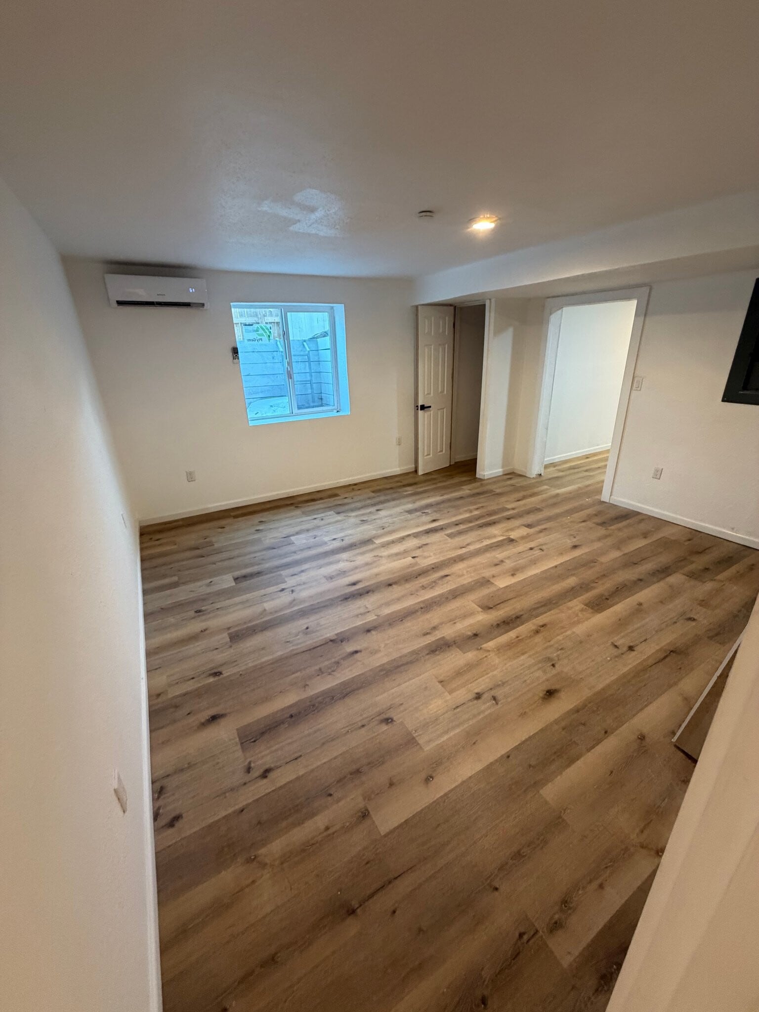 Building Photo - 414 N Meldrum St
