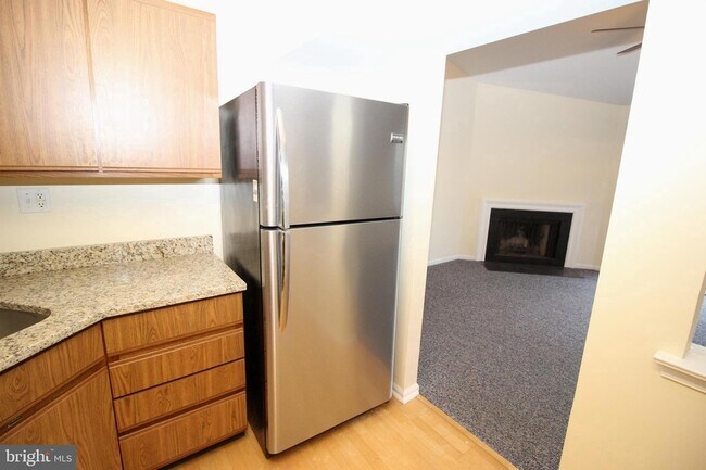 Building Photo - 2604 Beacon Hill Dr