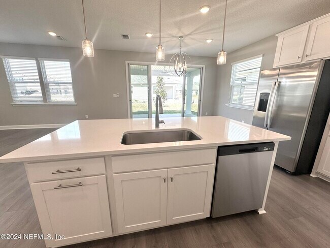 Building Photo - 29 Cedar Elm Wy