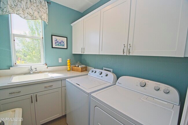 Building Photo - 8405 Fairway Chase Trail
