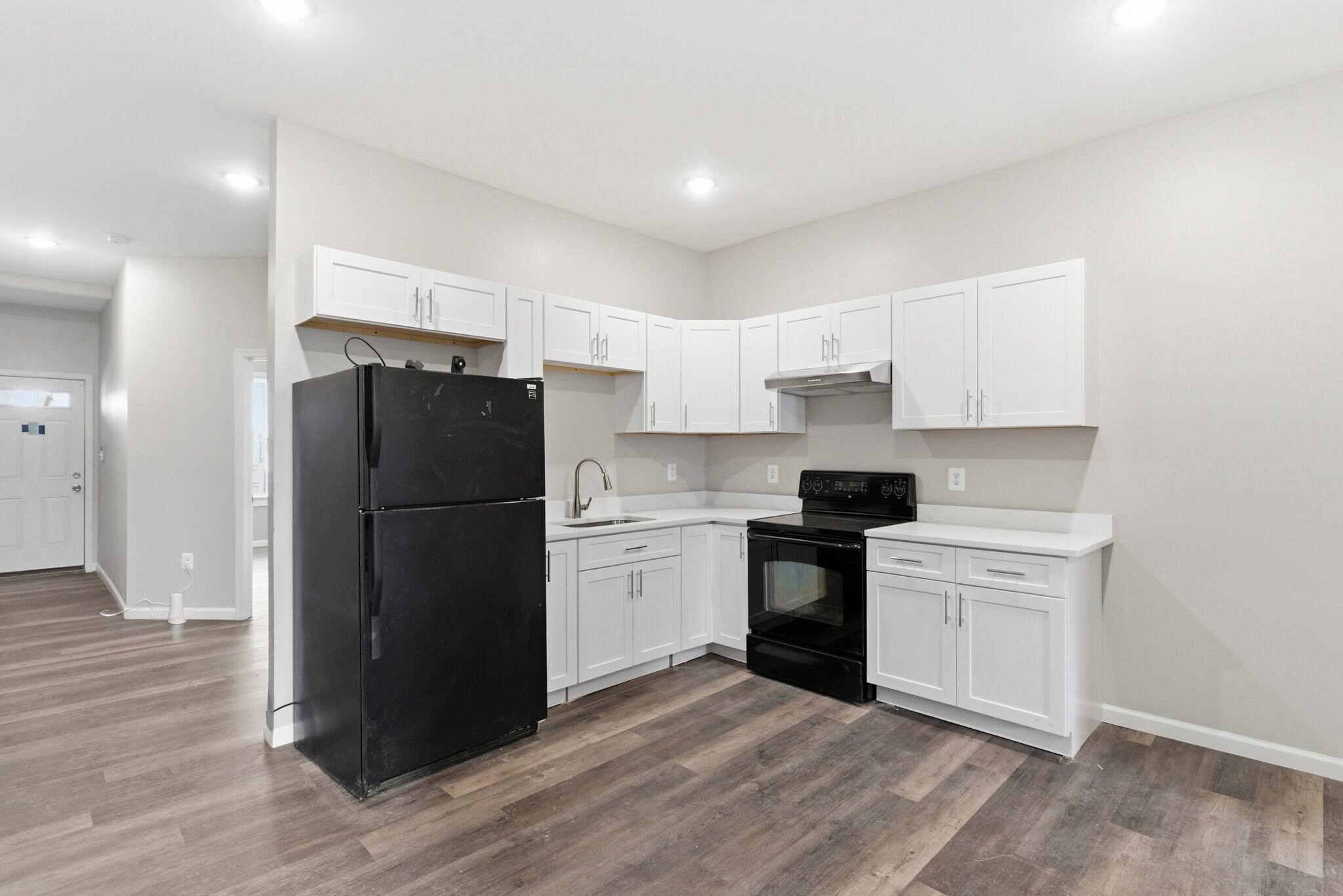 Building Photo - 1109 Poplar Grove St