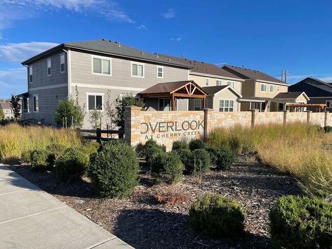 Building Photo - Beautiful 4 Bedroom Ranch Home For Rent