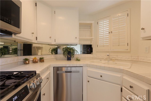 Building Photo - 12484 Montecito Rd