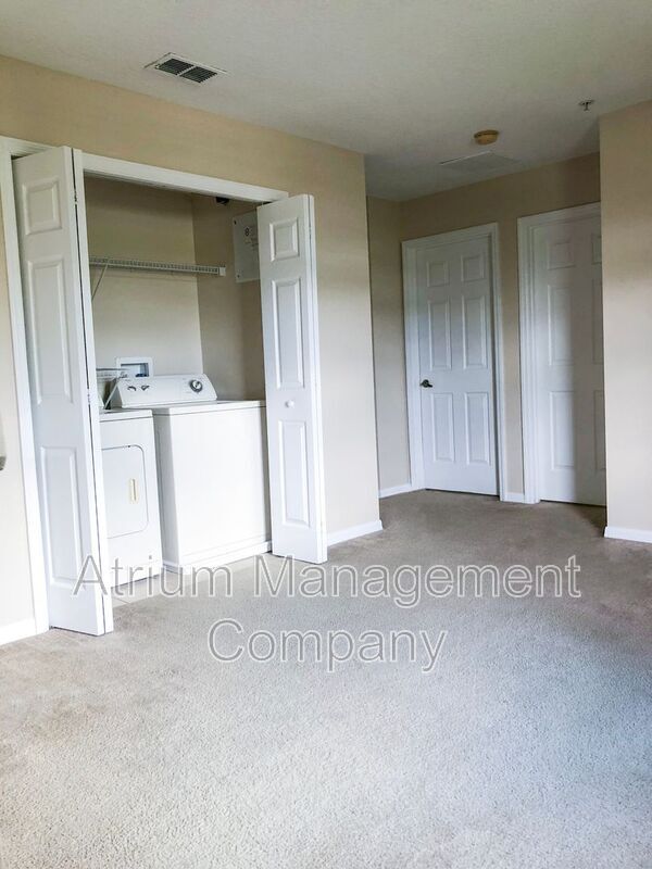 Building Photo - 331 Freedom's Ring Dr