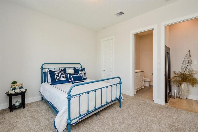 Building Photo - 501 Horizon Light Ln