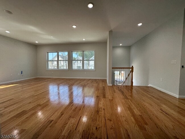 Building Photo - 476 Meade St