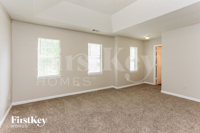 Building Photo - 1717 Bertram Ln SW