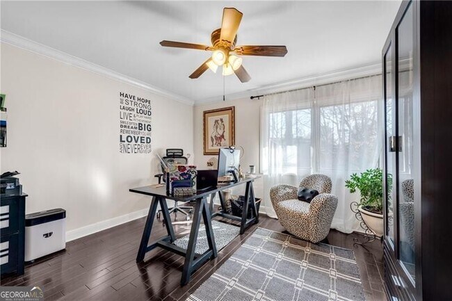 Building Photo - 54 Basswood Cir NE