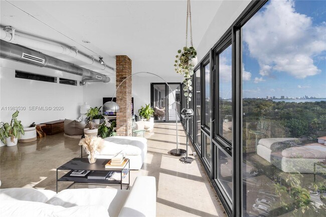 Building Photo - 5701 Biscayne Blvd