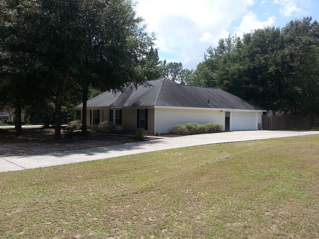 Building Photo - 319 Southern Comfort Dr