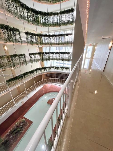 Building Photo - 1717 N Bayshore Dr