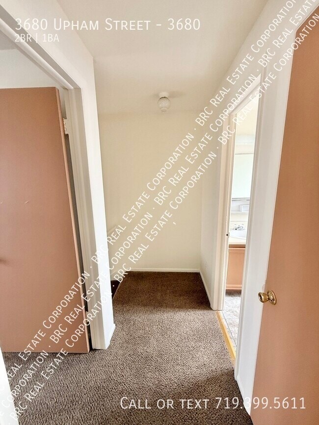 Building Photo - 3680 Upham St