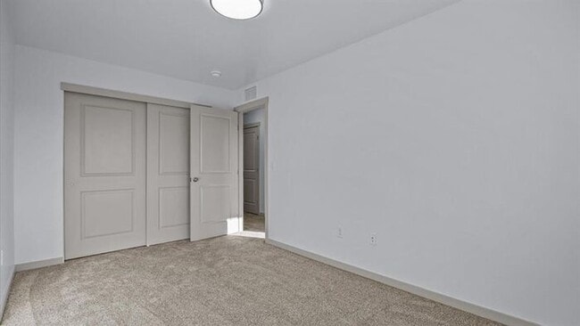 Building Photo - Brand-New 4-Bedroom Townhome in Orchard Mesa!