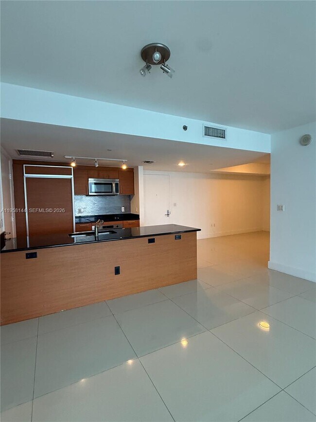 Building Photo - 50 Biscayne Blvd