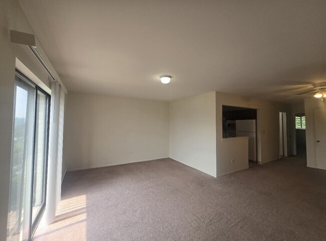 Building Photo - 1537 Norway Ln