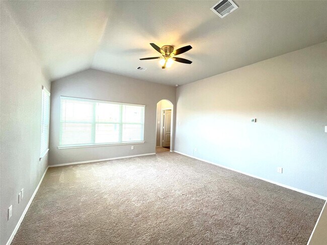 Building Photo - 3238 Aster Mdw Wy