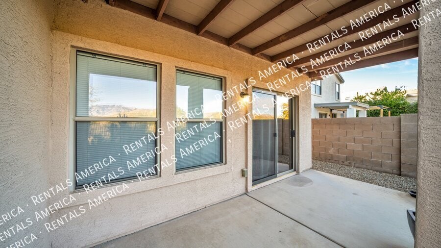 Building Photo - 12852 N Yellow Orchid Dr